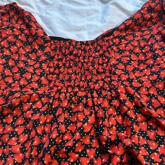 Disney Alice Wonderland Dress Through Looking Glass Red Hearts Colleen Atwood SM - Picture 7 of 7